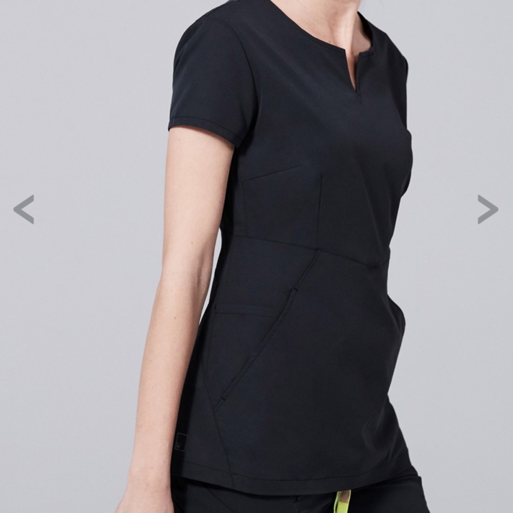 Medelita scrub set